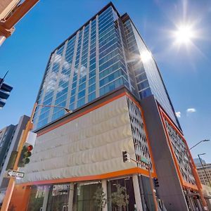 Modern Downtown Apartments At Kenect Phoenix